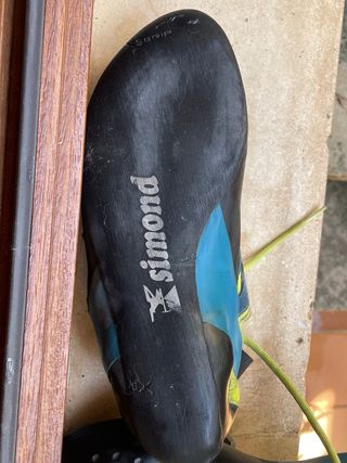 Pies de Gato Simond Edge