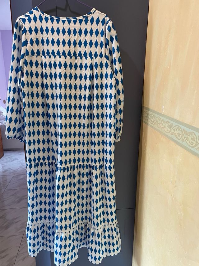 Vestido estampado rombos azul y blanco