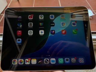 iPad 10.9 10ª Gen 64GB Plata