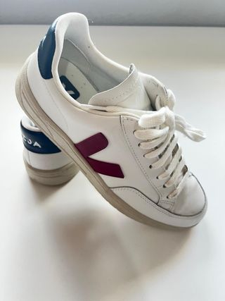 Zapatillas Veja V-12 Blancas y Rojas