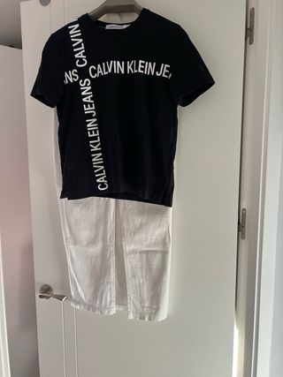 Conjunto falda vaquera blanca , camiseta