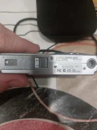 Cámara Olympus X-750 Plata 6MP