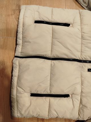 Abrigo Hollister Beige Plumas