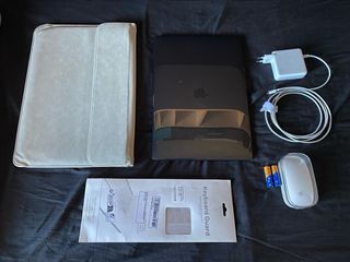 MacBook Pro 15 i9 32GB 500GB SSD 4GB VRAM