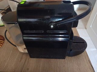 Cafetera Nespresso DeLonghi