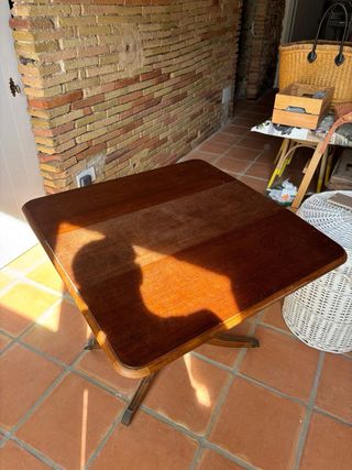 Mesa extensible rústica de madera