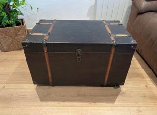 Baúl Vintage Negro y Marrón