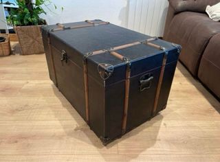 Baúl Vintage Negro y Marrón
