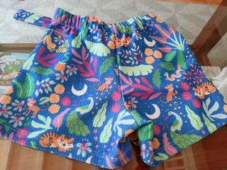 Pantalón corto niña estampado jungla, talla 7-8 añ