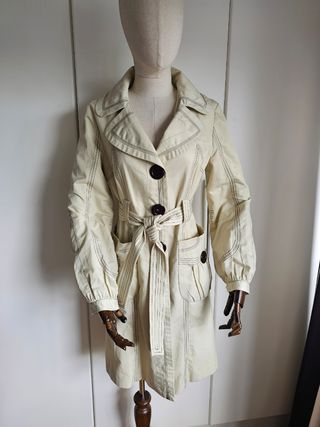 Trench/Gabardina Beige Siempre es Viernes