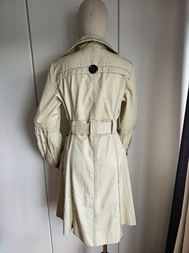 Trench/Gabardina Beige Siempre es Viernes