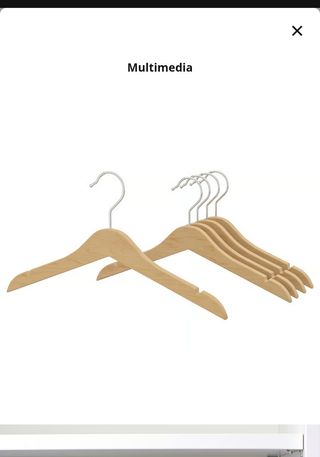 33 Perchas de madera para niños, de Ikea