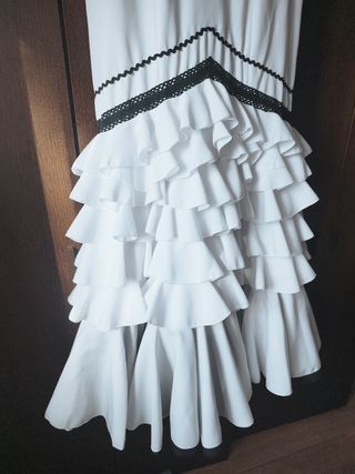 Vestido Flamenca blanco y negro