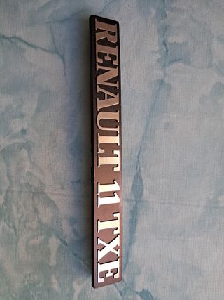  RENAULT 11 TXE. LOGO EMBLEMA. 