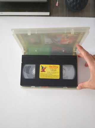 VHS El Rey León y Toy Story Originales