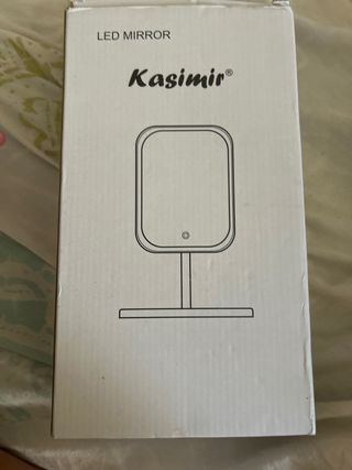 Espejo Kasimir con Luz LED