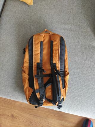 Mochila Quechua 20L Naranja
