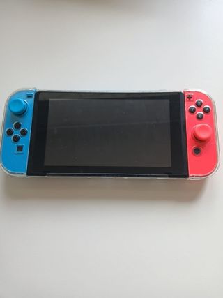 Nintendo Switch + Accesorios
