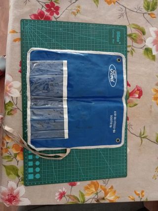 Antigua funda de herramientas Ford A81SX-17003-BA.