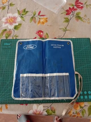 Antigua funda de herramientas Ford A81SX-17003-BA.