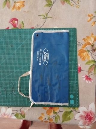 Antigua funda de herramientas Ford A81SX-17003-BA.