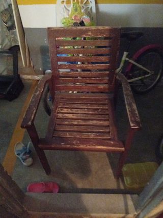 Silla de madera