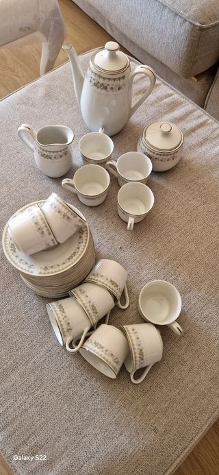 Juego de café de porcelana REGALO