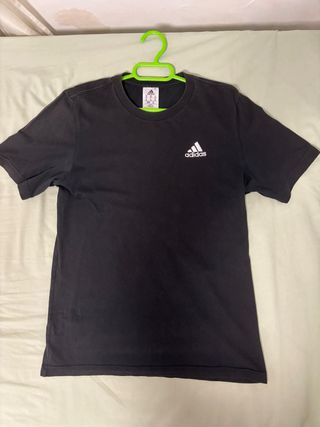 Camiseta Adidas Negra