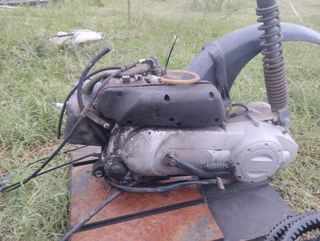 Motor de Scooter Piaggio Liberty 50 cc