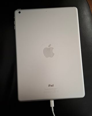 iPad Air Gris
