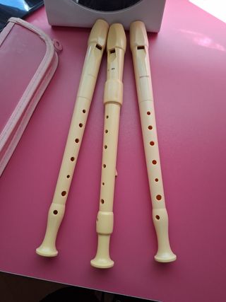 3 Flautas dulces Hohner cada una 5 euros