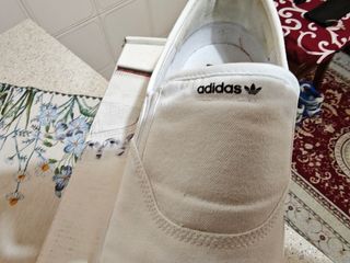 Adidas Scarpe da Ginnastica Bianche Slip-on