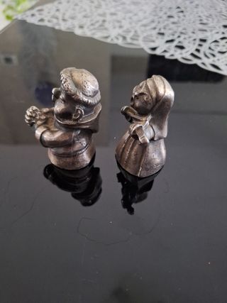 Statuine vintage monaco e suora