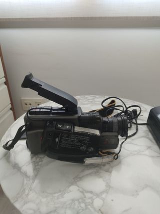 Cámara de vídeo Philips Explorer HD VHS