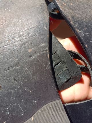 Sandalias romanas negras