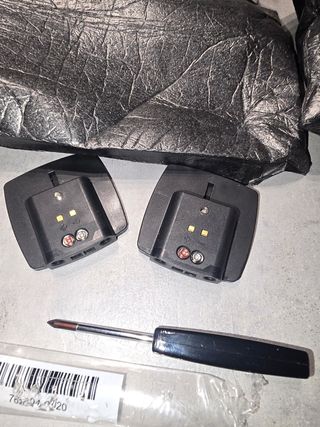 Altavoces Surround Speakers 700 Negros