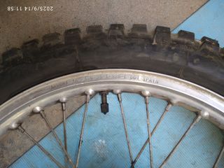 Ruedas Derbi Senda Pirelli Michelin