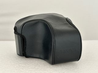 Cámara Yashica 108 Multiprogram + Objetivo 35-70mm