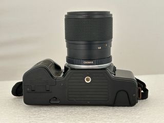 Cámara Yashica 108 Multiprogram + Objetivo 35-70mm