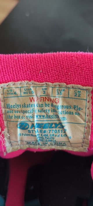 Heelys Zapatillas con Ruedas Negro y Rosa.