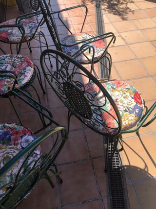 Set de 5 Sillas de Jardín Metálicas