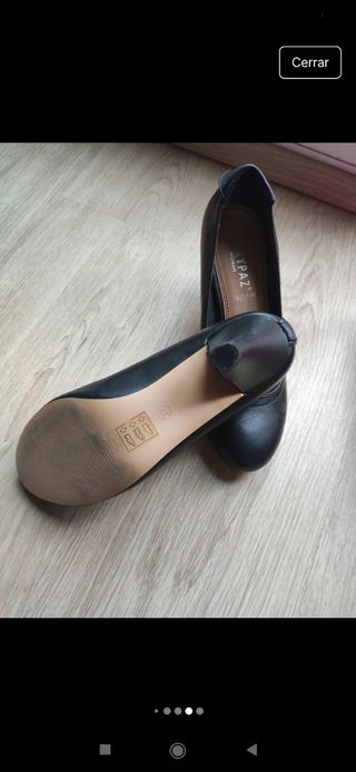 Zapatos de tacón negros
