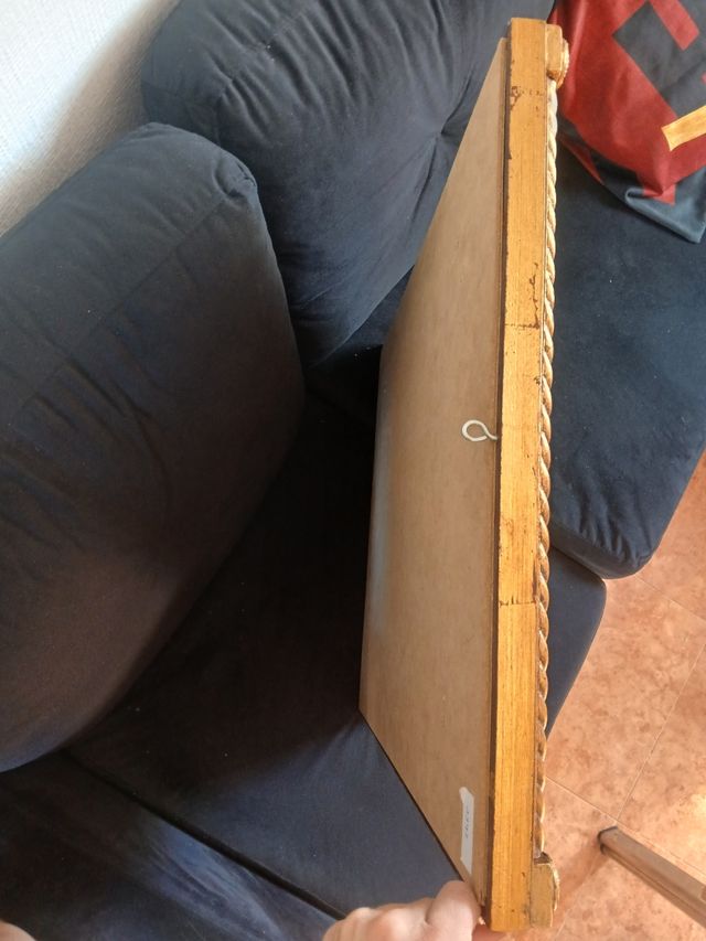 Cuadro antiguo dorado y rojo