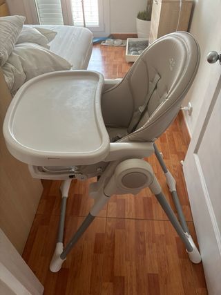 Trona bebé Nuna, buen estado