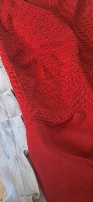 Conjunto deportivo camiseta y pantalón corto