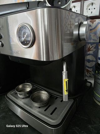 Cafetera Cecotec Cream