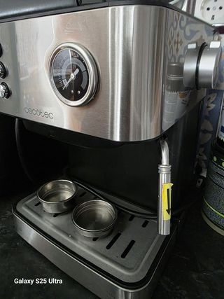 Cafetera Cecotec Cream