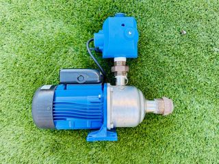 Grupo Presión Bomba Lowara Presscontrol Compact