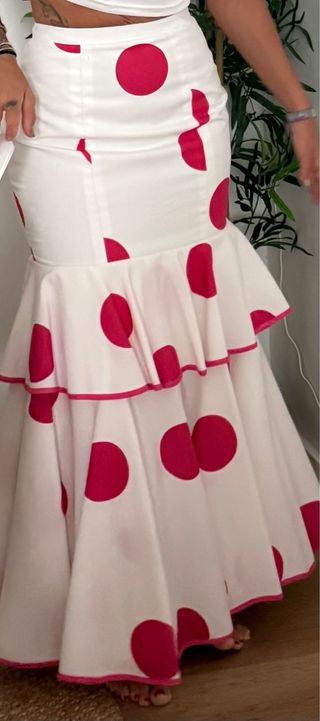 Falda flamenca lunares rosa y blanco
