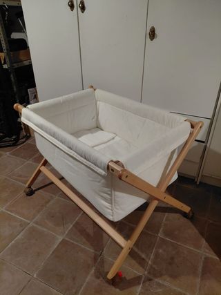 Minicuna plegable en perfecto estado